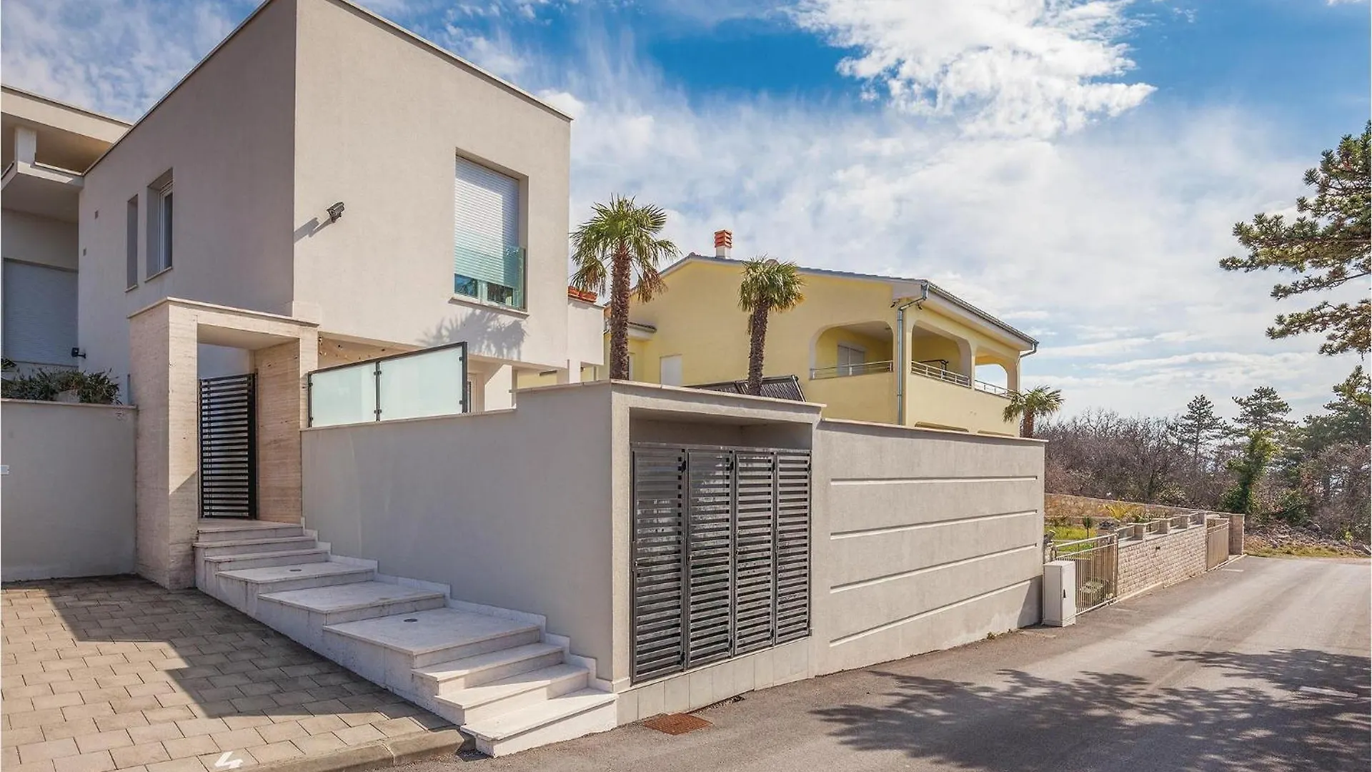 Cozy Home In Crikvenica With Wifi Сasa de vacaciones