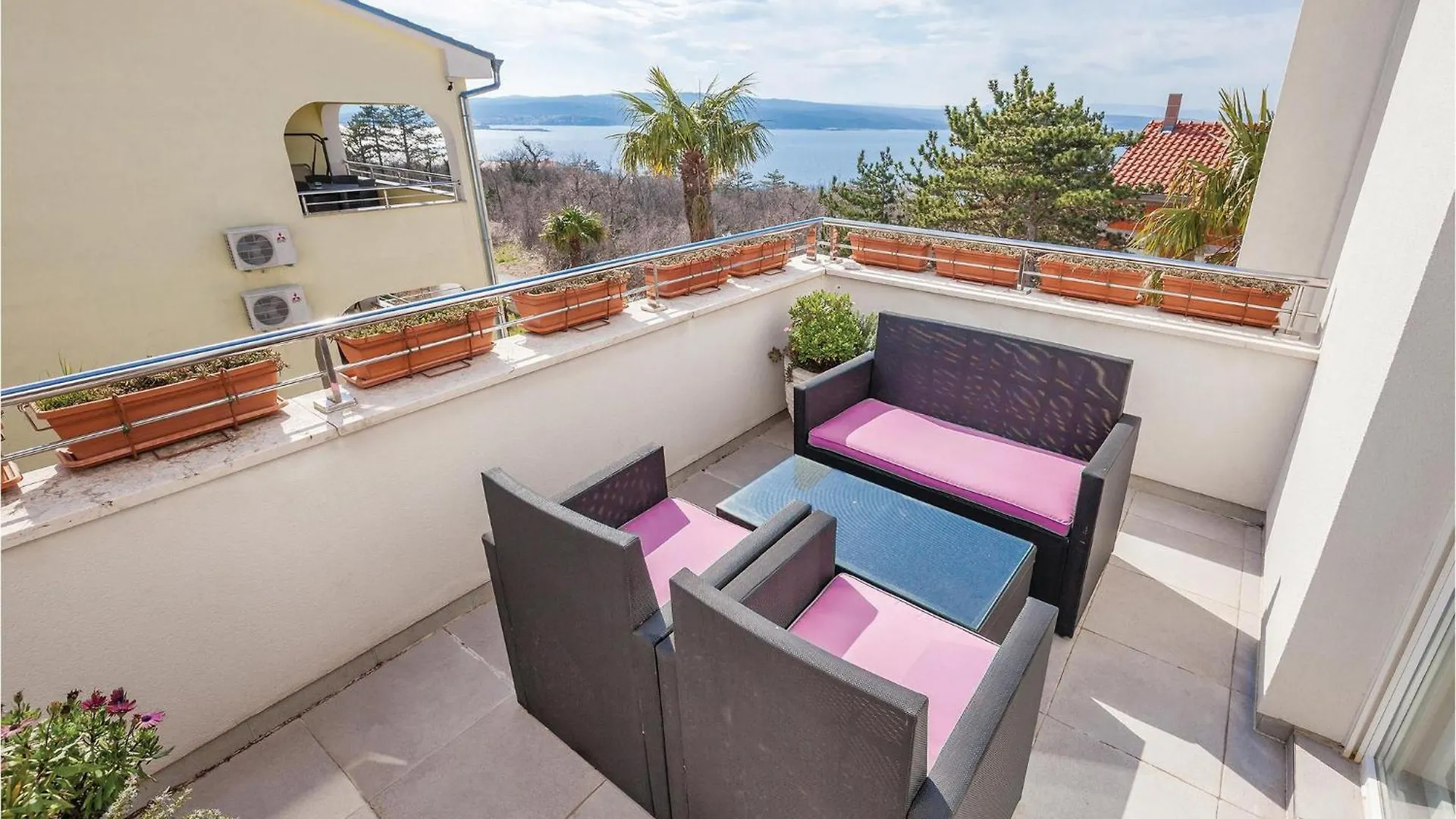 Cozy Home In Crikvenica With Wifi Сasa de vacaciones